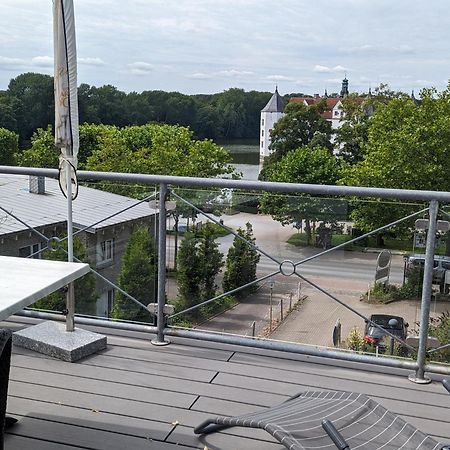 Hotel Am Wasserschloss Gluecksburg Glücksburg Exterior foto